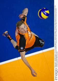 Volleyball, BR Volleys - TV Ingersoll Bühl Volleyball Berlin 25.10.2015 Saison 2015 2016 DVL 1. Bundesliga Berlin recycling Volleys vs TV Ingersoll Bühl Buehl 3:0 Sebastian Kühner (Berlin, No.10)