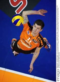 Volleyball, BR Volleys - TV Ingersoll Bühl Volleyball Berlin 25.10.2015 Saison 2015 2016 DVL 1. Bundesliga Berlin recycling Volleys vs TV Ingersoll Bühl Buehl 3:0 Tsimafei Zhukouski (Berlin, No.11)