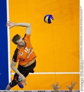 Volleyball, BR Volleys - TV Ingersoll Bühl Volleyball Berlin 25.10.2015 Saison 2015 2016 DVL 1. Bundesliga Berlin recycling Volleys vs TV Ingersoll Bühl Buehl 3:0 Paul Carroll (Berlin, No.12)