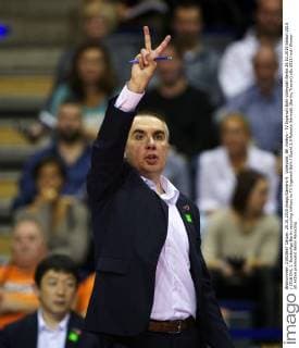Volleyball, BR Volleys - TV Ingersoll Bühl Volleyball Berlin 25.10.2015 Saison 2015 2016 DVL 1. Bundesliga Berlin recycling Volleys vs TV Ingersoll Bühl Buehl 3:0 Roberto Serniotti (Berlin, Trainer)
