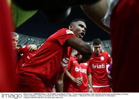 Turkey superlig football match between Antalyaspor and Besiktas at Antalya Arena in Antalya , Turkey, on October 26, 2015. Final Score: Antalyaspor 1 - Besiktas 5 Pictured: Samuel Etoo of Antalyaspor. 