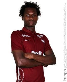 Fußball, Ligue 2, Porträttermin FC Metz Habib Diallo FOOTBALL : Presentation - FC Metz - - 27 10 2015 Panoramic Panoramic 