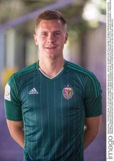 2015.07.30 WROCLAW PILKA NOZNA T-MOBILE EKSTRAKLASA SEZON 2015 2016 FOOTBALL POLISH EKSTRAKLASA SEASON 2015 2016 SESJA ZDJECIOWA SLASK WROCLAW N Z TOMASZ HOLOTA FOTO LUKASZ LASKOWSKI PRESSFOCUS  Copyright: xLUKASZxLASKOWSKIx
