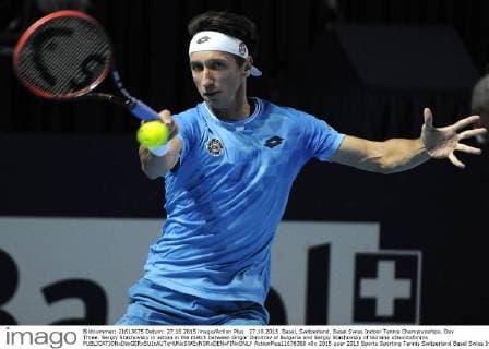 27.10.2015. Basel, Switzerland. Basel Swiss Indoor Tennis Championships. Day Three. Sergiy Stakhovsky in action in the match between Grigor Dimitrov of Bulgaria and Sergiy Stakhovsky of Ukraine xDavidxEmmx  ActionPlus11676366