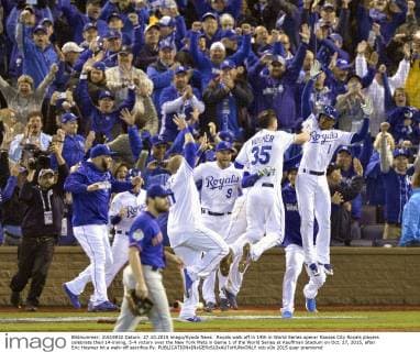 Royals walk off in 14th in World Series opener Kansas City Royals players celebrate their 14-inning, 5-4 victory over the New York Mets in Game 1 of the World Series at Kauffman Stadium on Oct. 27, 2015, after Eric Hosmer hit a walk-off sacrifice fly. 