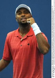 29.10.2015. Basel, Switzerland. Basel Swiss Indoor Tennis Championships. Day Five Donald Young in action in the match between Kevin Anderson of South Africa and Donald Young of the United States of America xDavidxEmmx  ActionPlus11676908