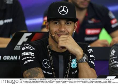 Motorsports: FIA Formula One World Championship WM Weltmeisterschaft 2015, Grand Prix of Mexico, 44 Lewis Hamilton (GBR, Mercedes AMG Petronas Formula One Team), xHOCHxZWEIx