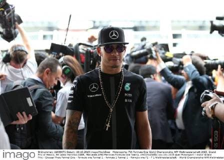 Motorsports: FIA Formula One World Championship WM Weltmeisterschaft 2015, Grand Prix of Mexico, 44 Lewis Hamilton (GBR, Mercedes AMG Petronas Formula One Team), xHOCHxZWEIx