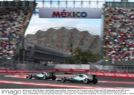 Motorsports: FIA Formula One World Championship WM Weltmeisterschaft 2015, Grand Prix of Mexico, 6 Nico Rosberg (GER, Mercedes AMG Petronas Formula One Team), 44 Lewis Hamilton (GBR, Mercedes AMG Petronas Formula One Team), xHOCHxZWEIx