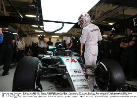 Motorsports: FIA Formula One World Championship WM Weltmeisterschaft 2015, Grand Prix of Mexico, 44 Lewis Hamilton (GBR, Mercedes AMG Petronas Formula One Team), xHOCHxZWEIx