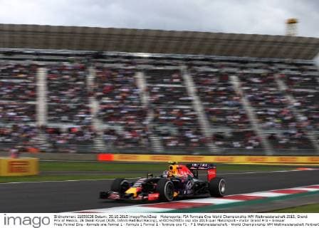 Motorsports: FIA Formula One World Championship WM Weltmeisterschaft 2015, Grand Prix of Mexico, 26 Daniil Kvyat (RUS, Infiniti Red Bull Racing), xHOCHxZWEIx