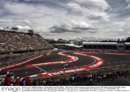 Motorsports: FIA Formula One World Championship WM Weltmeisterschaft 2015, Grand Prix of Mexico, 6 Nico Rosberg (GER, Mercedes AMG Petronas Formula One Team), xHOCHxZWEIx