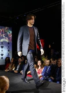 Mexican Grand Prix, Mexico City 29 October - 1 November 2015 30.10.2015 - Amber Lounge Fashion Show, Roberto Merhi (ESP) Manor Marussia F1 Team 