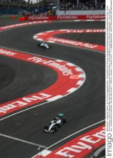 Motorsports: FIA Formula One World Championship WM Weltmeisterschaft 2015, Grand Prix of Mexico, 6 Nico Rosberg (GER, Mercedes AMG Petronas Formula One Team), xHOCHxZWEIx
