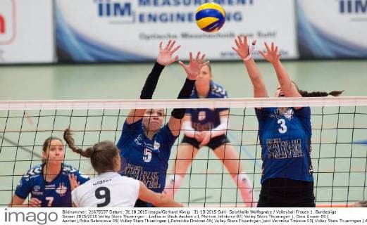 31-10-2015 Suhl- Sporthalle Wolfsgrube Volleyball Frauen 1. Bundesliga Saison 2015 2016 Volley Stars Thueringen : Ladies in Black Aachen v.l. Martina Jelinkova 07( Volley Stars Thueringen ), Dora Grozer 09 ( Aachen),Erika Salanciova 05( Volley Stars Thueringen ),Dominika Drobnai 06( Volley Stars Thueringen )und Veronika Trnkova 03( Volley Stars Thueringen ) Aktion