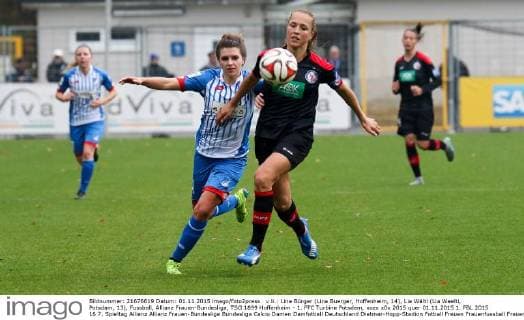 v.li.: Lina Bürger (Lina Buerger, Hoffenheim, 14), Lia Wälti (Lia Waelti, Potsdam, 13), Fussball, Allianz Frauen-Bundesliga, TSG 1899 Hoffenheim - 1. FFC Turbine Potsdam, xozx