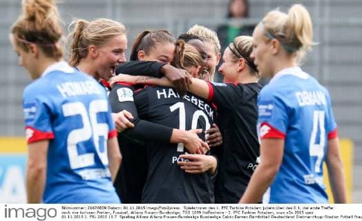 Spielerinnen des 1. FFC Turbine Potsdam jubeln über das 0:1, der erste Treffer nach vier torlosen Partien, Fussball, Allianz Frauen-Bundesliga, TSG 1899 Hoffenheim - 1. FFC Turbine Potsdam, xozx