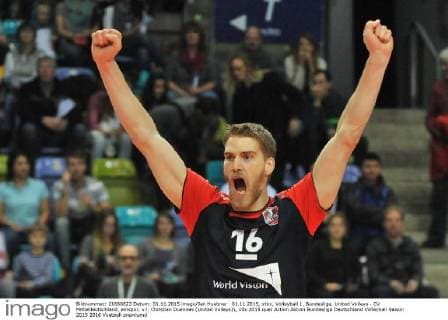 01.11.2015, xtkx, Volleyball 1. Bundesliga, United Volleys - CV Mitteldeutschland, emspor, v.l. Christian Duennes (United Volleys) ,