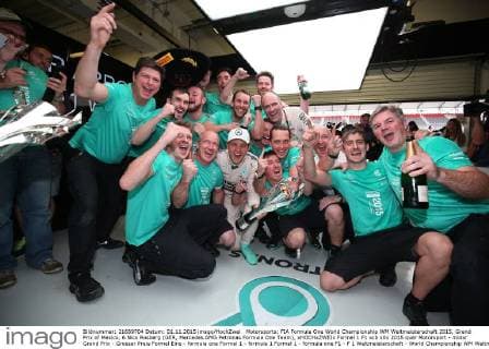 Motorsports: FIA Formula One World Championship WM Weltmeisterschaft 2015, Grand Prix of Mexico, 6 Nico Rosberg (GER, Mercedes AMG Petronas Formula One Team), xHOCHxZWEIx
