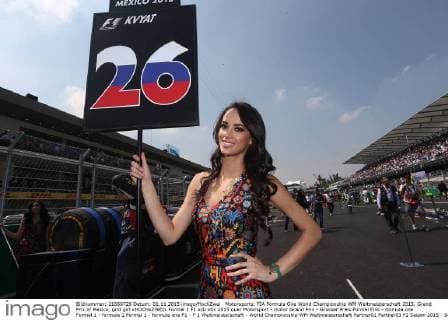 Motorsports: FIA Formula One World Championship WM Weltmeisterschaft 2015, Grand Prix of Mexico, grid girl xHOCHxZWEIx