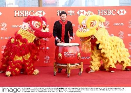 Bubba Watson of the United States beats a drum at the opening ceremony of the 2015 WGC HSBC Champions golf tournament in Shanghai, China, 3 November 2015. Golfers beat drums to tee off HSBC Champions golf tournament in Shanghai  20151103_82786