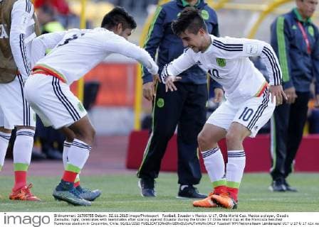 Football, Ecuador v Mexico. U 17, Chile World Cup. Mexico s player, Claudio Zamudio, right, celebrates with teammates after scoring against Ecuador during the Under 17 Chile World Cup at the Francisco Sanchez Rumoroso stadium in Coquimbo, Chile. 02 11 2015 