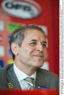 Wien 03.11.2015, Raiffeisen Zentralbank, Wien, AUT, OeFB, Pressekonferenz des Oesterreichischen Fussballverbandes, im Bild Teamchef Marcel Koller (AUT) during press conference PK Pressekonferenz of the Austrian Football Association at Raiffeisen Zentral Bank in Vienna, 2015 11 03.  EX_GRU  
