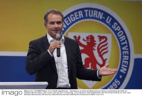Aufarbeitung der Eintracht Braunschweig Historie, Aufarbeitung der Rolle von Eintracht Braunschweig in den Jahren 1930 bis 1950, Vorstellung . Ulrich Markurth, Oberbürgermeister der Stadt Braunschweig