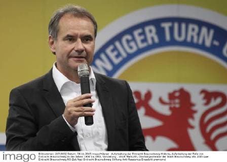 Aufarbeitung der Eintracht Braunschweig Historie, Aufarbeitung der Rolle von Eintracht Braunschweig in den Jahren 1930 bis 1950, Vorstellung . Ulrich Markurth, Oberbürgermeister der Stadt Braunschweig