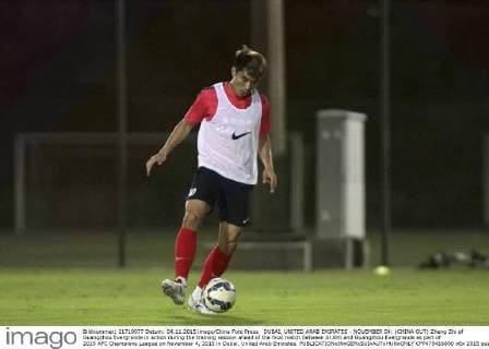 DUBAI, UNITED ARAB EMIRATES - NOVEMBER 04: (CHINA OUT) Zheng Zhi of Guangzhou Evergrande in action during the training session ahead of the final match between Al Ahli and Guangzhou Evergrande as part of 2015 AFC Champions League on November 4, 2015 in Dubai, United Arab Emirates.  CFP475416890 