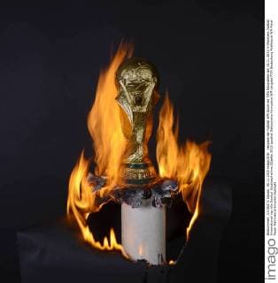 Vergabe der Fußball WM durch die FIFA fotografiert am 05.11.2015 in München. Fußball International