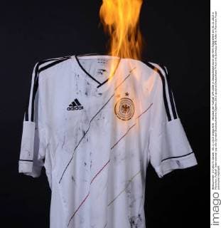 Vergabe der Fußball WM 2006 in Deutschland durch die FIFA fotografiert am 05.11.2015 in München. Fußball International