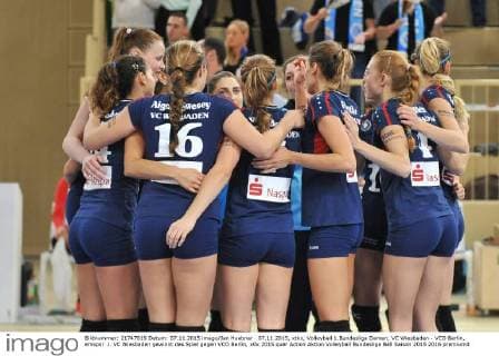 07.11.2015, xtkx, Volleyball 1.Bundesliga Damen, VC Wiesbaden - VCO Berlin, emspor .l. VC Wiesbaden gewinnt das Spiel gegen VCO Berlin,