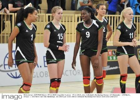 07.11.2015, xtkx, Volleyball 1.Bundesliga Damen, VC Wiesbaden - VCO Berlin, emspor .l. VCO Berlin nach der Niederlage,