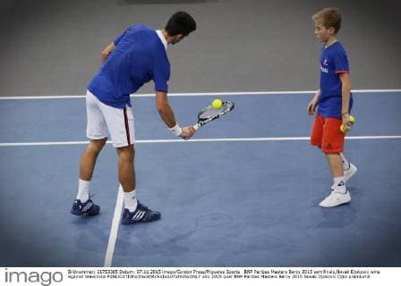 BNP Paribas Masters Bercy 2015 semifinals,Novak Djokovic wins against Wawrinka 