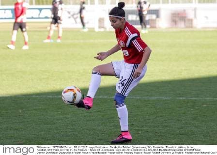 Sarah Abu Sabbah (Leverkusen, 24), Freisteller, Einzelbild, Aktion, Action, Fussball, DFB-Pokal der Frauen, SC Freiburg - Bayer 04 Leverkusen, xozx