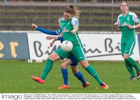 Lisa-Marie Scholz (SV Werder Bremen, 7) am Ball, Fussball, DFB-Pokal der Frauen, SV Meppen - SV Werder Bremen, xobx