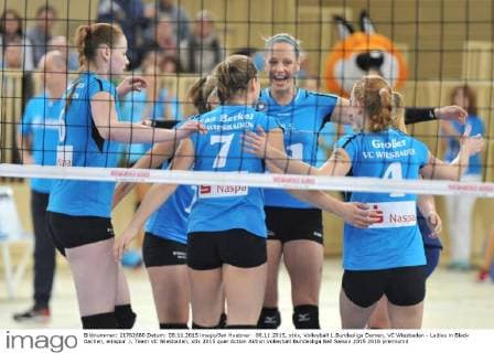 08.11.2015, xtkx, Volleyball 1.Bundesliga Damen, VC Wiesbaden - Ladies in Black Aachen, emspor .l. Team VC Wiesbaden,