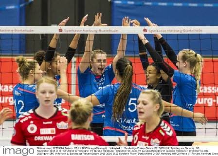 Volleyball 1. Bundesliga Frauen Saison 2015 2016 6. Spieltag am Sonntag, 08. November 2015 in der CU Arena in Hamburg: VT Aurubis Hamburg - Dresdner SC Jubel VT Aurubis Hamburg VT Aurubis Hamburg - Dresdner SC
