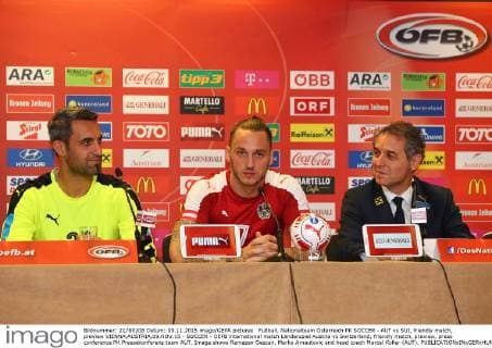 Fußball, Nationalteam Österreich PK SOCCER - AUT vs SUI, friendly match, preview VIENNA,AUSTRIA,09.NOV.15 - SOCCER - OEFB international match Länderspiel Austria vs Switzerland, friendly match, preview, press conference PK Pressekonferenz team AUT. Image shows Ramazan Oezcan, Marko Arnautovic and head coach Marcel Koller (AUT). GEPAxpictures xChristianxOrt
