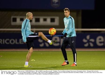 Fußball, Training Nationalteam Frankreich Christophe Jallet - Morgan Schneiderlin - Training Nationalteam Frankreich - 09 11 2015 AnthonyBIBARD FEP Panoramic 