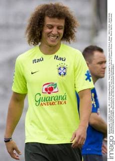 Treino da Sele??o no Corinthians SAO PAULO, Brazil - 09 11 2015: SELECTION TRAINING IN CORINTHIANS - David Luiz for Selection of Training at Corinthians held at CT Joaquim Grava. (Photo: Marco Galv?o FotoArena)  MarcoxGalv?o