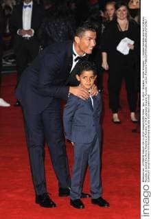Nov. 9, 2015 - England, United Kingdom - Cristiano Ronaldo and son Cristiano Ronaldo Jr attend the World Premiere of Ronaldo at VUE Leciester Square. Ronaldo - London Premiere - ZUMAs147