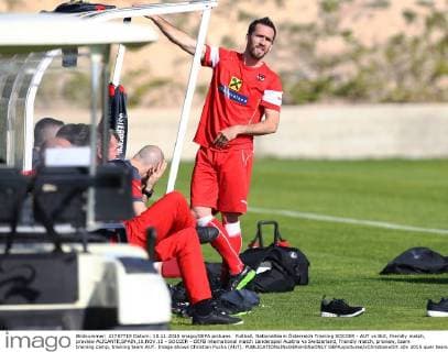 Fußball, Nationalteam Österreich Training SOCCER - AUT vs SUI, friendly match, preview ALICANTE,SPAIN,10.NOV.15 - SOCCER - OEFB international match Länderspiel Austria vs Switzerland, friendly match, preview, team training camp, training team AUT. Image shows Christian Fuchs (AUT). GEPAxpictures xChristianxOrt