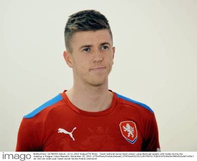 Czech national soccer team player Lukas Bartosak speaks with media during the meeting in Prague, Czech Republic, November 10, 2015. (CTKxPhoto MichalxDolezal) CTKPhotoP201511100795701  dol 003