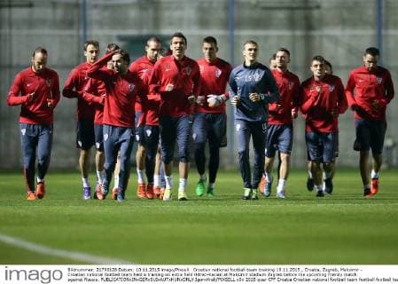Croatian national football team training 10.11.2015., Croatia, Zagreb, Maksimir - Croatian national football team held a training on extra field Hitrec-Kacian at Maksimir stadium Zagreb before the upcoming friendy match against Russia.  IgorxKralj PIXSELL