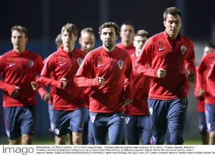 Croatian national football team training 10.11.2015., Croatia, Zagreb, Maksimir - Croatian national football team held a training on extra field Hitrec-Kacian at Maksimir stadium Zagreb before the upcoming friendy match against Russia.  IgorxKralj PIXSELL