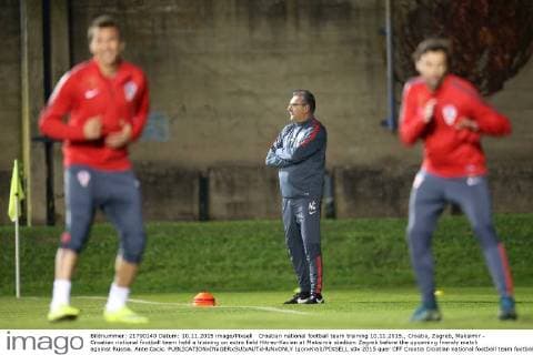 Croatian national football team training 10.11.2015., Croatia, Zagreb, Maksimir - Croatian national football team held a training on extra field Hitrec-Kacian at Maksimir stadium Zagreb before the upcoming friendy match against Russia. Ante Cacic.  IgorxKralj PIXSELL