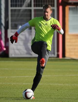 11.11.2015, DFB Team Training, Säbenerstrasse, München, Fussball, im Bild: Manuel Neuer (Deutschland)