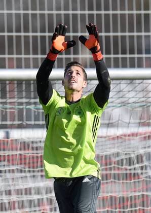 Fussball International 11.11.2015 Training der deutschen Nationalmannschaft in Muenchen beim FC Bayern an der Saebener Strasse: Torwart Kevin Trapp 